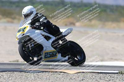 media/Oct-04-2025-CVMA (Sat) [[408bcdd6e4]]/Race 10-Amateur Supersport Middleweight/